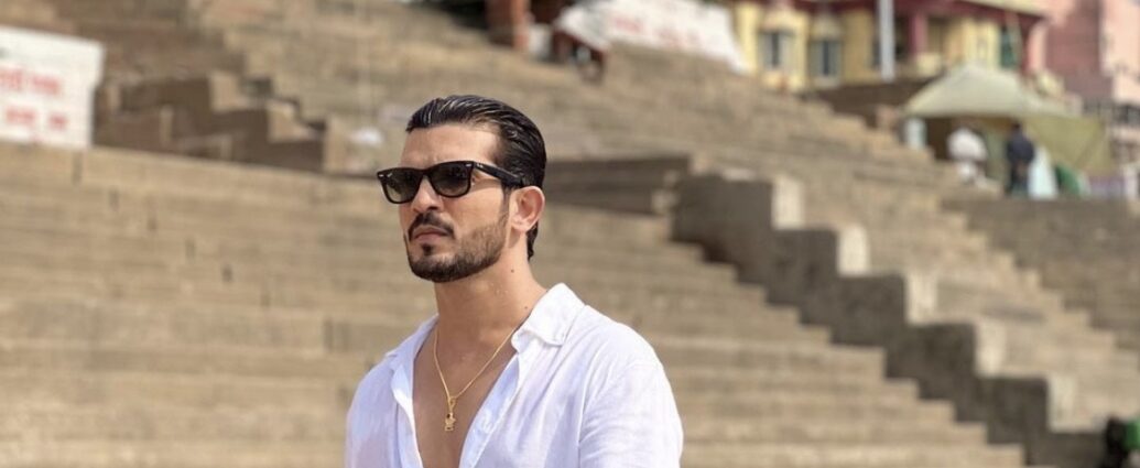 hottest thing on the internet right now | Arjun Bijlani